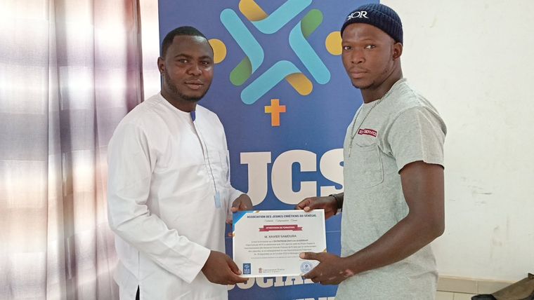 Remise des attestations de formation — 6 septembre 2024